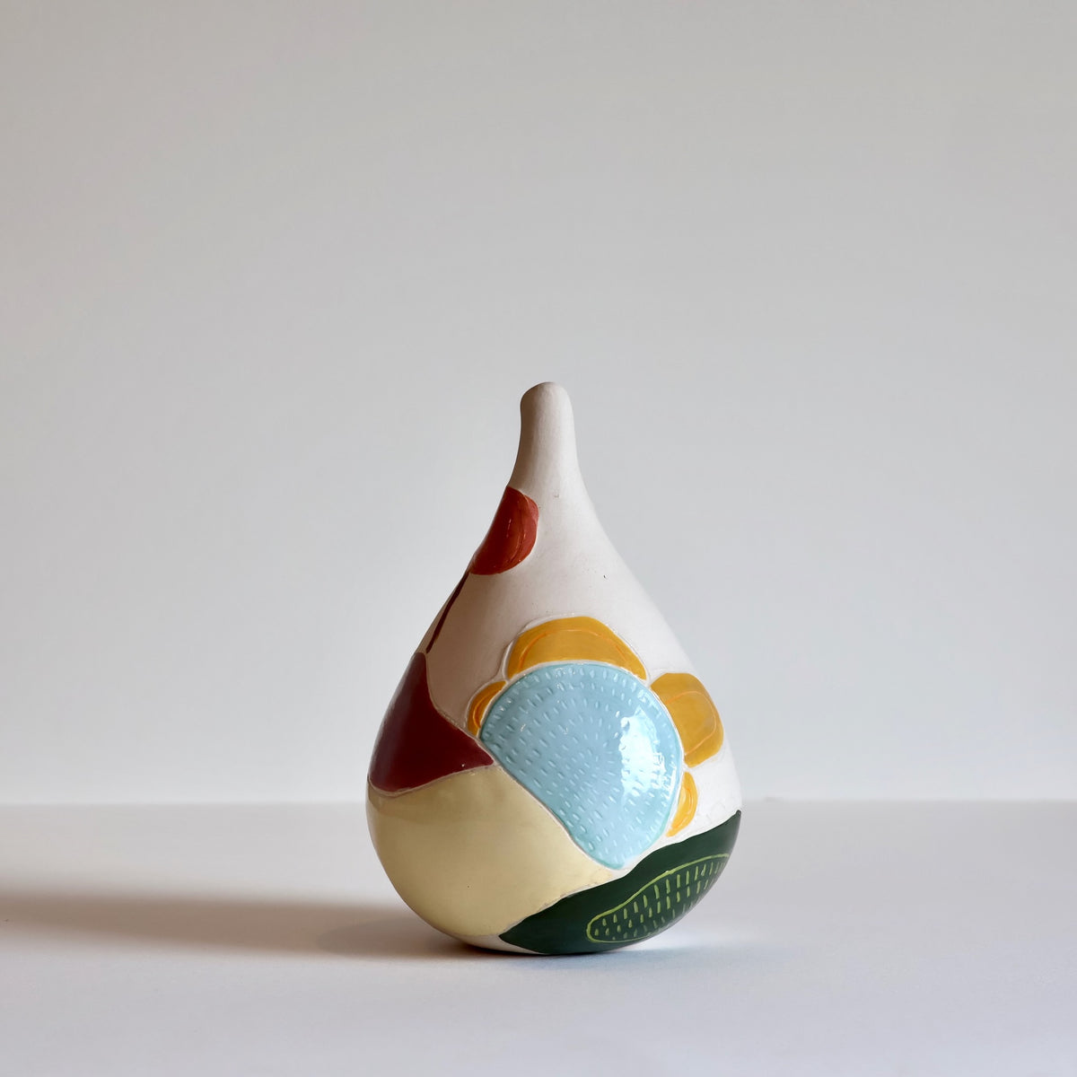 Shellie Christian, Stories that Take Shape Bird 9 - Hand sculpted Ceramic