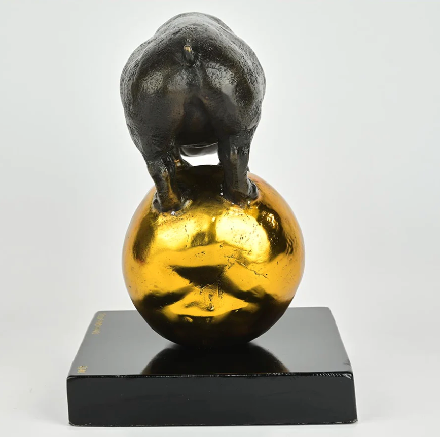 Gillie and Marc, The hippo was just Pearfect, Bronze Sculpture #3