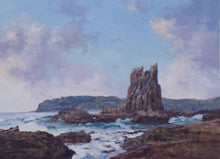 Load image into Gallery viewer, Kiama&#39;s famous rock formation.
