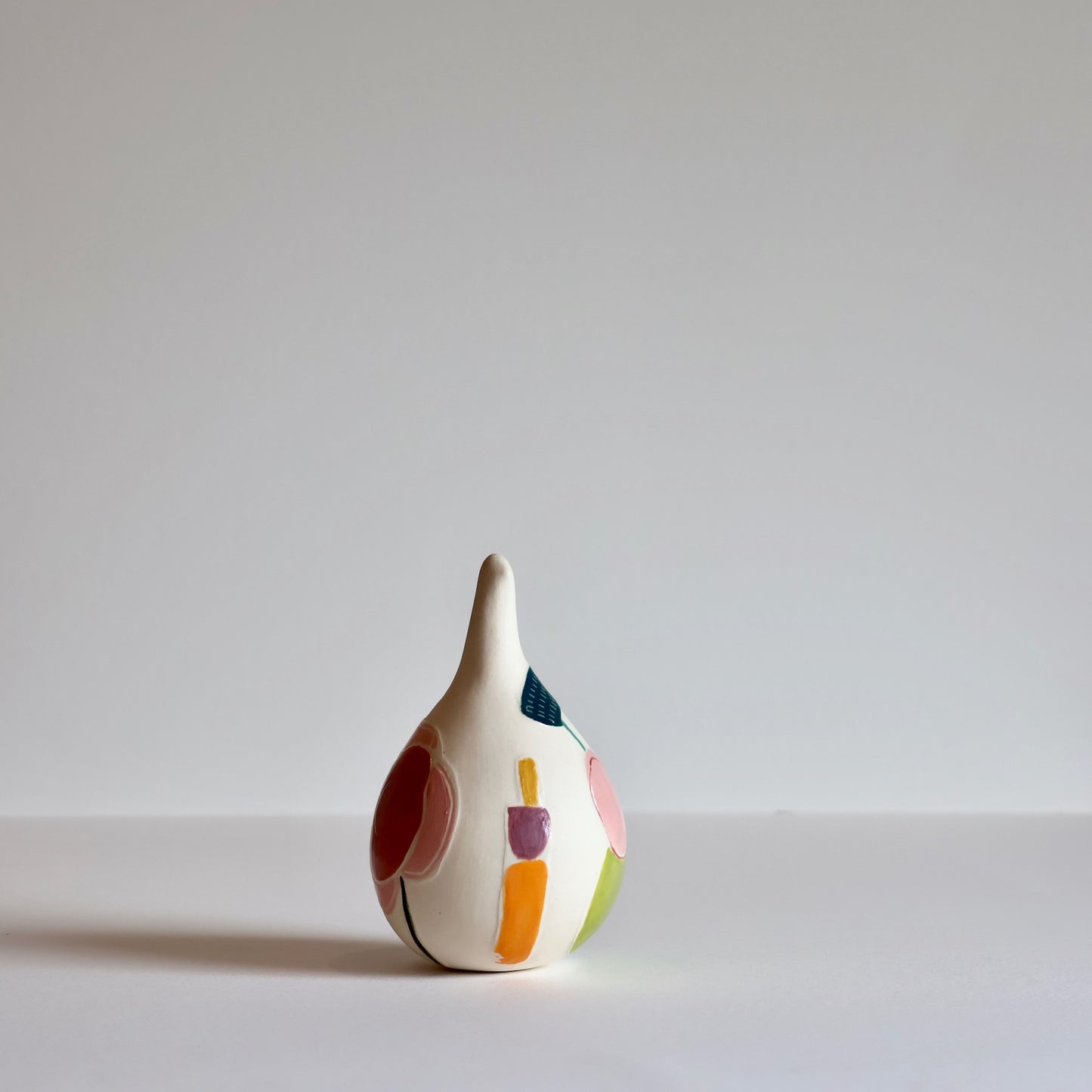 Shellie Christian, Stories that Take Shape Bird 10 - Hand sculpted Ceramic
