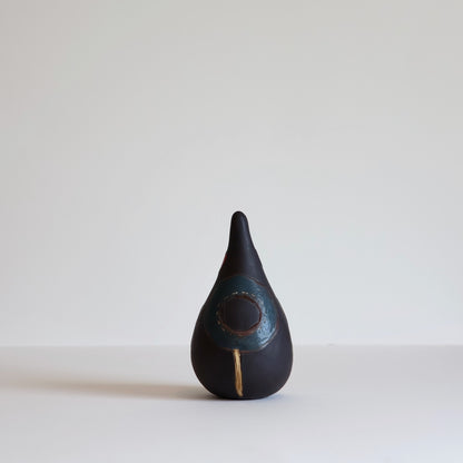 Shellie Christian, Stories that Take Shape Bird 5 - Hand sculpted Ceramic